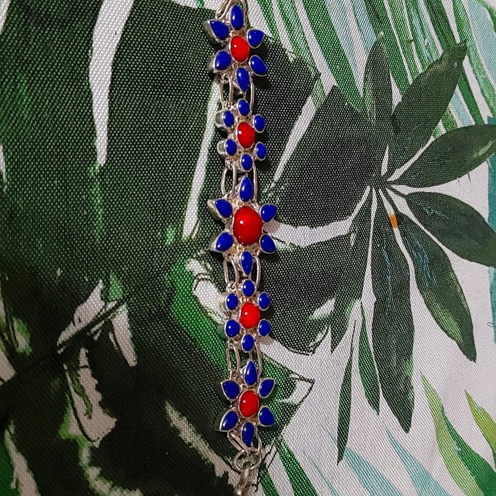 Lap is &Coral Bracelet